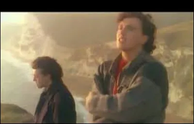 À quelle chanson correspond cette photo extraite du clip vidéo ?