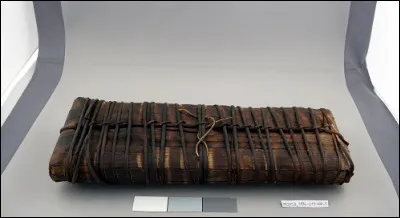 Ce pain de sel emballé dans des feuilles provient de populations...