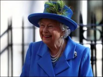 Combien d'enfants a eu Elisabeth II ?