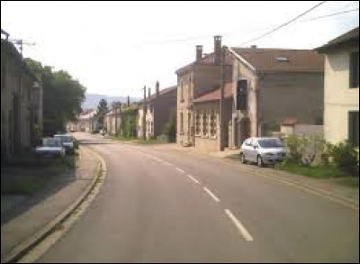 Village Mosellan, Ajoncourt se situe en région ...