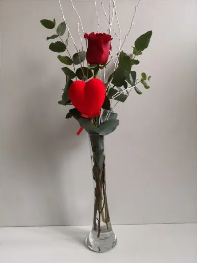 La Saint-Valentin s'achève, comment lui manifester votre bonheur et votre amour ?