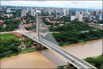 Teresina, 850 000 habitants, est une ville d'...