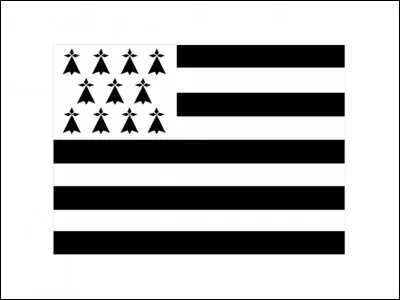 Que signifie en français le titre ''Bro gozh ma zadoù'', qui fait à la fois office d'hymne de la Bretagne, mais aussi du SRFC lors des matches à domicile ?