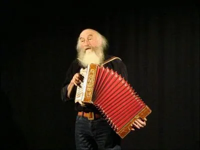 Quelle est la suite : J'ai voyag en ...