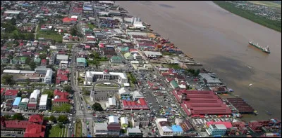 Georgetown, 250 000 habitants, est une ville d'...