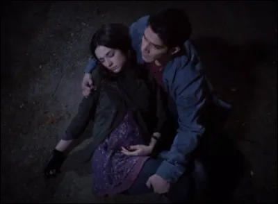 Scott a été mordu par...