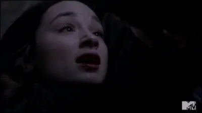 Malia est la fille de...