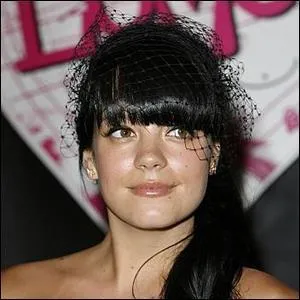 Quelle est la nouvelle chanson de Lily Allen ?