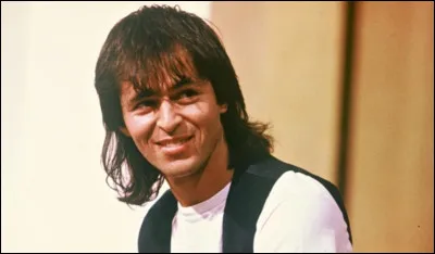 Complétez : 
"...
L'oubli de l'amour"