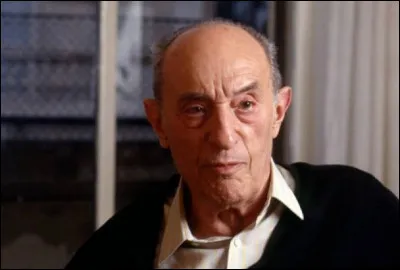 Qui est l'auteur français du roman de science-fiction ''La Planète des singes'' ?