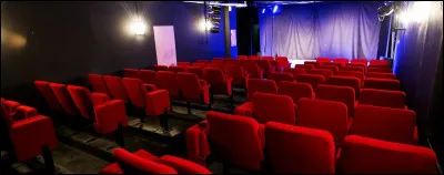 D'où est originaire le théâtre ?