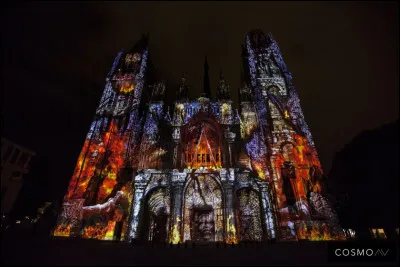 Quelle est la première ville d'Europe occidentale pillée par les Vikings, le 12 mai 841 ?