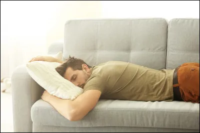 Il est préférable de faire une sieste :