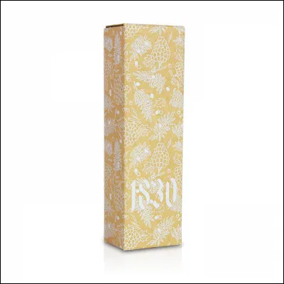 Puisque je passais par Voiron, il aurait été dommage de ne pas apporter la boisson qui fait sa renommée, puisque la distillerie y est installée depuis 1936.