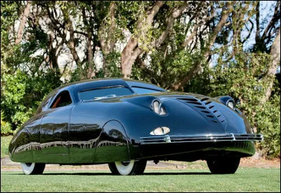 C'est un dénommé Heinz, âgé de 20 ans, qui fait financer par sa famille ce caprice coûteux. Qui est-il ?