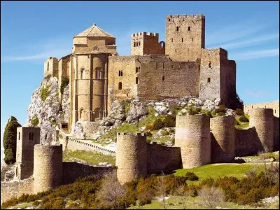Dans « Kingdom of Heaven » de Ridley Scott (2005), Orlando Bloom se balade sur les remparts de ce château espagnol.