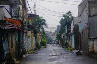 "Stand the Ghetto" est une chanson aux sonorités exotiques. Qui est son interprète ?