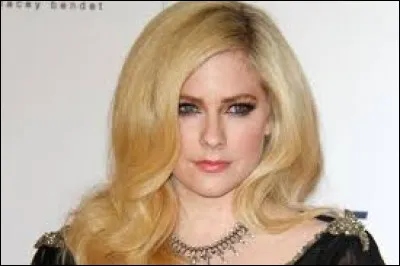 Qui est Avril Lavigne ?
