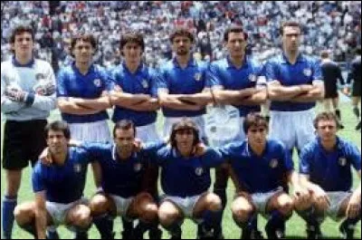 Quel fut le parcours du champion du monde en titre italien ?