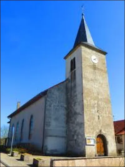 Voici l'&eacute;glise Saint-L&eacute;opold de Vahl-l&egrave;s-Faulquemont. Village du Grand-Est, il se situe dans le d&eacute;partement ...