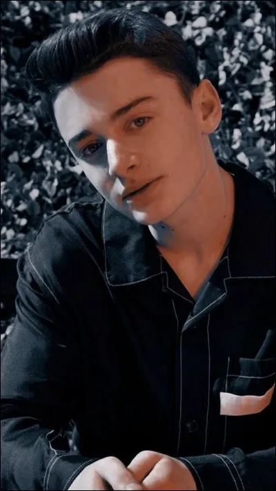 A-t-il des frères et surs ?