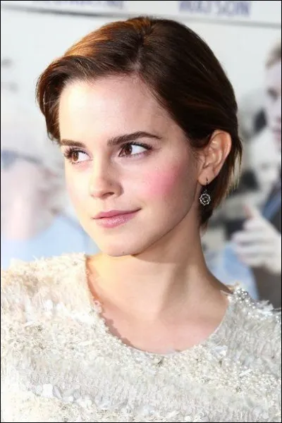 Quel le nom complet d'Emma ?