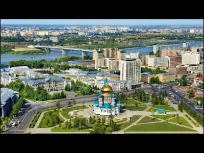 Omsk, 1,2 million d'habitants, est une ville d'...