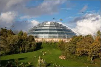 Quel est ce drôle de bâtiment ?