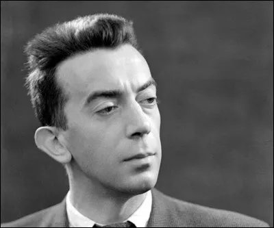 Qui est cet &eacute;crivain, auteur du roman ''La Table-aux-crev&eacute;s'' ?