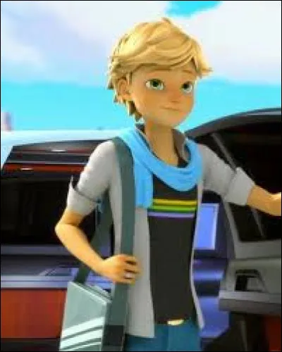 Qui offre une écharpe pour l'anniversaire d'Adrien ?