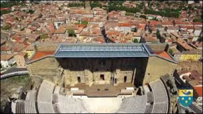Comment appelle-t-on les habitants de la ville d'Orange située en France dans la région PACA ?