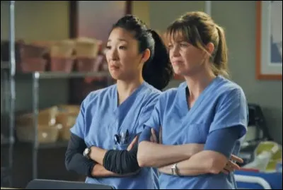 Qui est le chef de l'hôpital dans la saison 9 ?