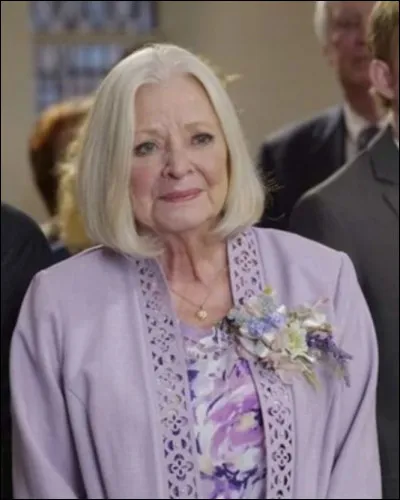 Comment s'appelle la mère d'Owen ?