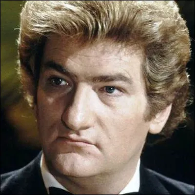 Quelle &eacute;mission t&eacute;l&eacute;vis&eacute;e Eddy Mitchell a-t-il pr&eacute;sent&eacute;e &agrave; partir de 1982 ?