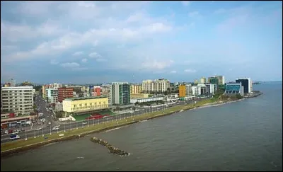 Un dernier...
Quelle est la capitale du Gabon ?