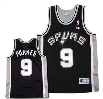 A quelles equipe appartien ce mallot ?