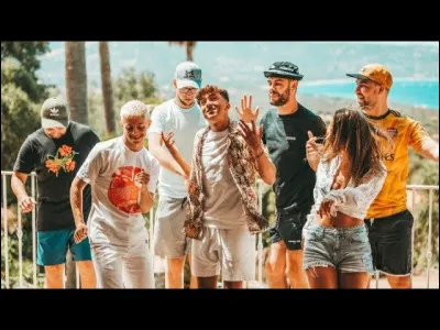 Dans quel jeu se passe le "Croûton Game Show" ?