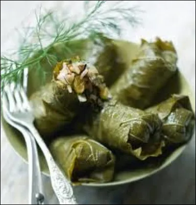 Quel plaisir que de goûter à ces dolmas ! Nous sommes en Turquie, mais qui peut nous dire ce que c'est ?
