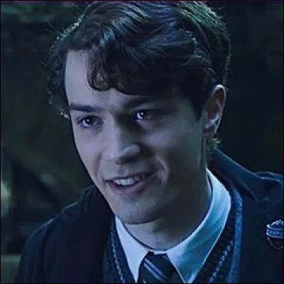 Quel est le signe de Tom Riddle ?