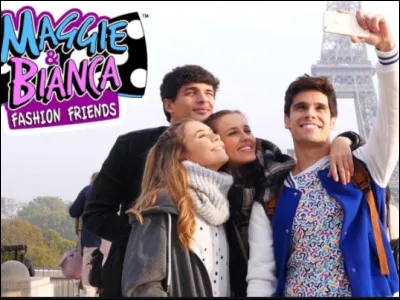 À quel âge Maggie entre-t-elle dans cette école ?