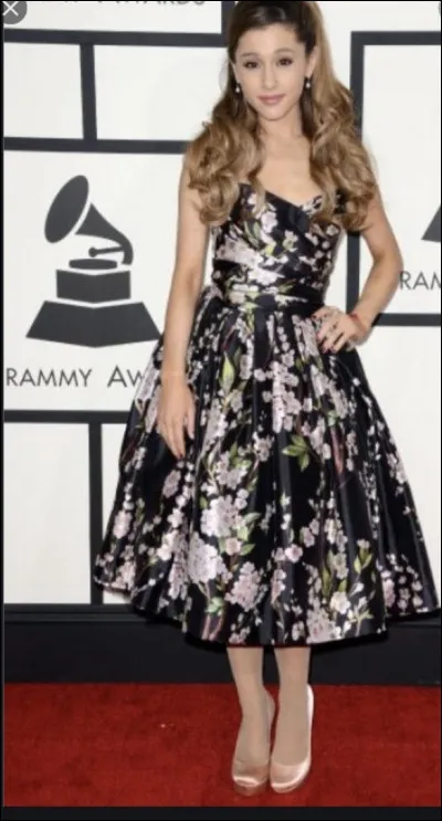 Plus jeune, dans quelle école a-t-elle étudié ?