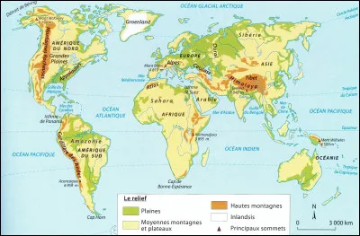 Parmi les propositions, quelle est la plus grande chaîne de montagne en km ?
