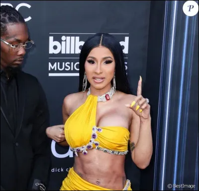 Cardi B est née le 11 octobre, quel est son signe astrologique ?