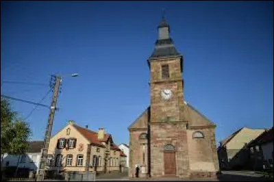 Je vous emmène dans le Grand-Est, à Saint-Louis. Village du Pays de Sarrebourg, où se trouve le plan incliné de Saint-Louis-Arzviller, il se situe dans le département ...