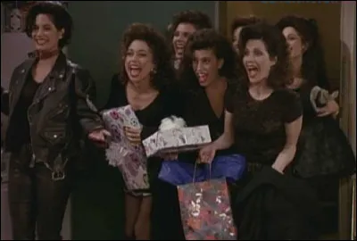 Comment s’appellent les 7 sœurs de Joey ?