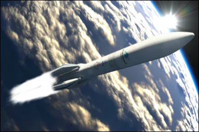 Cette fusée de l'agence spatiale européenne, porte le nom d'une princesse qui aida Thésée avec son fil à sortir d'un labyrinthe. Qui est-elle ?