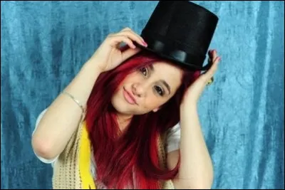 En quelle année a été prise cette photo d'une chanteuse dont on attend tous avec impatience le prochain concert ?