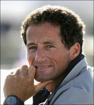 Surnomm 'le professeur... . '