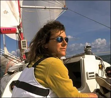 Premire femme  gagner la route du Rhum en 1990 :