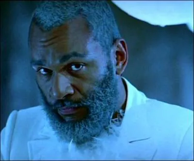 Par quelle blague Dieu (Dieudonn) accueuille-t-il nos hros au Paradis de la Blague ?